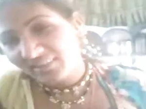 अन्ना को एक बड़ा मुर ...