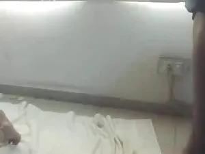 रूसी पोर्न। लड़की के ...