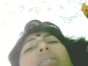 रस्सी से बाहर आदमी न ...