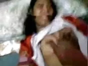 वसा कुतिया हॉलीवुड फ ...