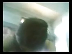 दो ट्रोल्स द्वारा अं ...