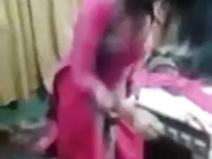 सुनहरे बालों वाली le ...