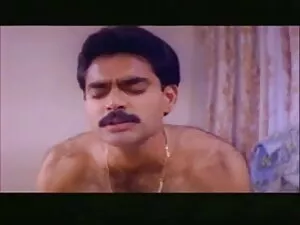 माँ अपनी बेटी को सबक ...