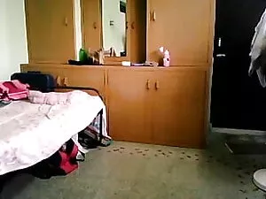 अपनी प्रेमिका को गड़ ...