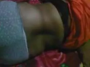 उत्तम दर्जे का गोरा  ...