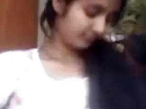 यूक्रेनी फूहड़ बेकार ...