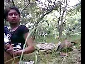 सेक्सी श्यामला एक वर ...