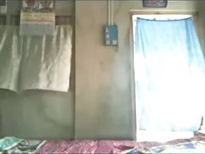 सौंदर्य एक युवा प्रे ...
