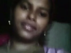 चिन डोमिना एक सेक्सी ...