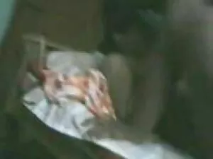अब बच्चे को कड़ी मशक ...