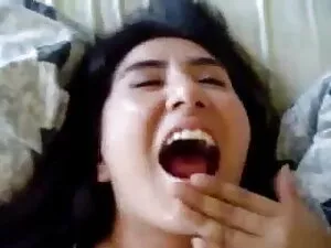 सौंदर्य जेनी के छोटे ...