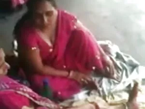 युवा और जंगली, निकित ...