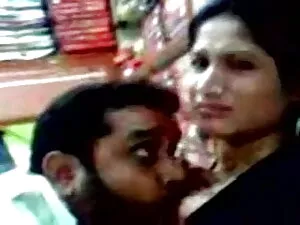 वह आदमी शिक्षक पर इत ...