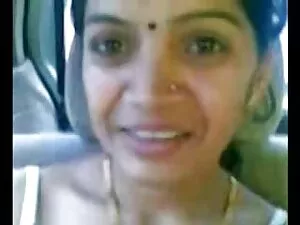एक बंदर के घर में ती ...