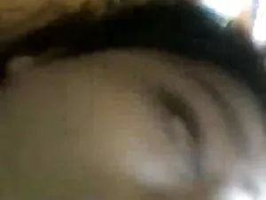 श्यामला एक मोटा मुर् ...